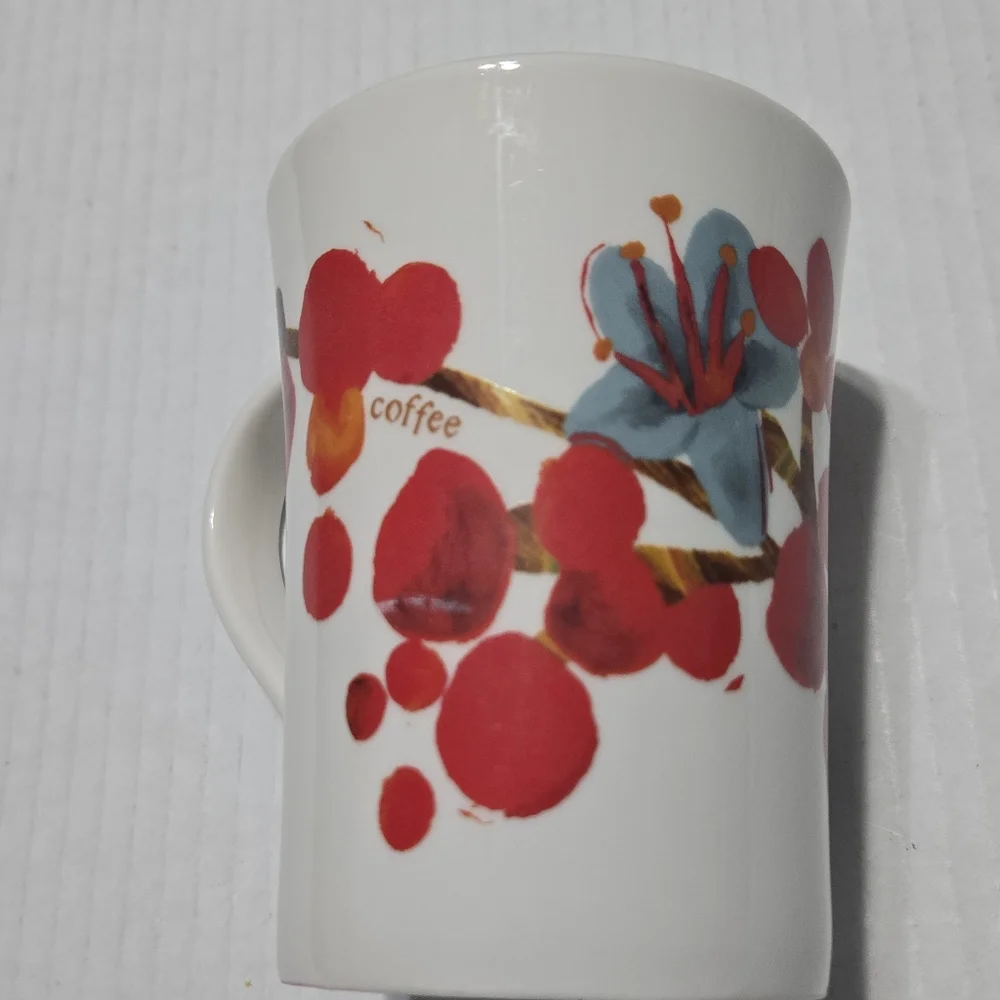 Starbucks Coffee Bean Blue Flowers Red Coffee Beans Floral Coffee Cup 12oz Mug